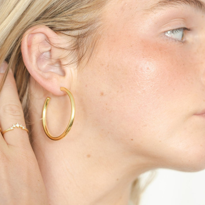 Amor Gold Hoop Post Earrings