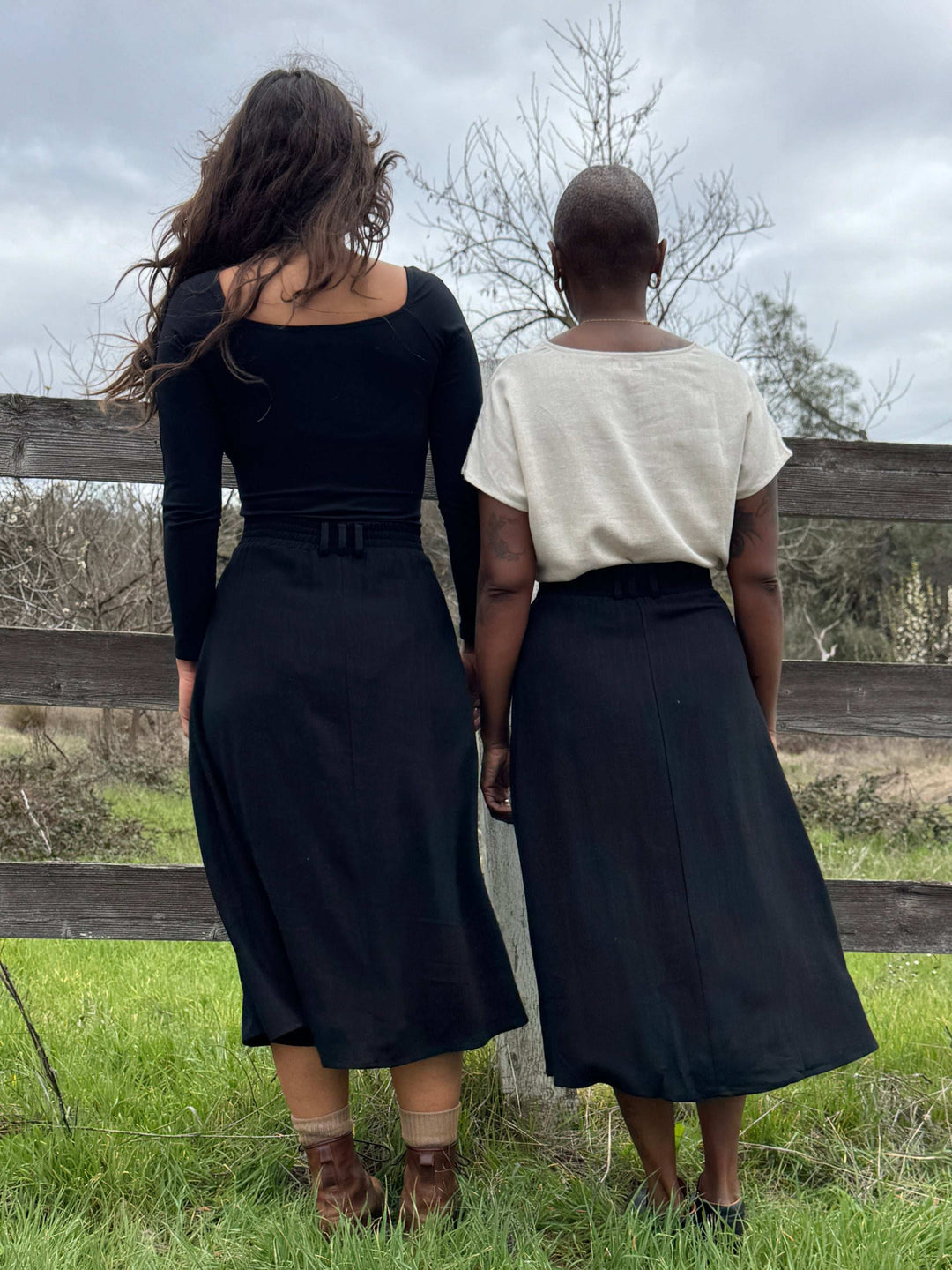 Trices Skirt in Textured Black Linen