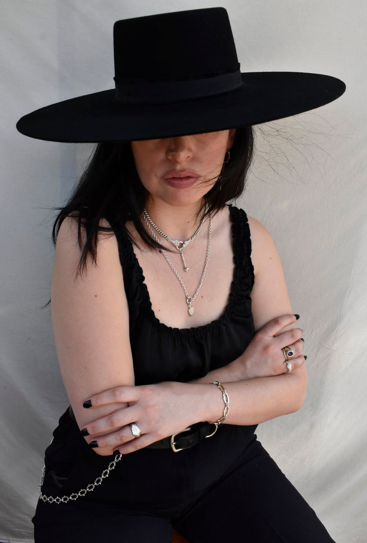 Parrying Dagger Pendant Charm