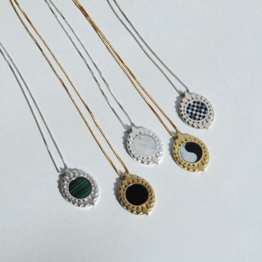 Diamond Burst Pendant (5 stone options)