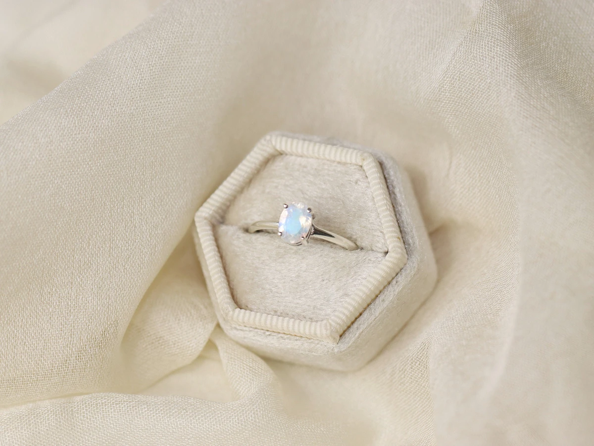 Engagement & Special Occasion Jewelry