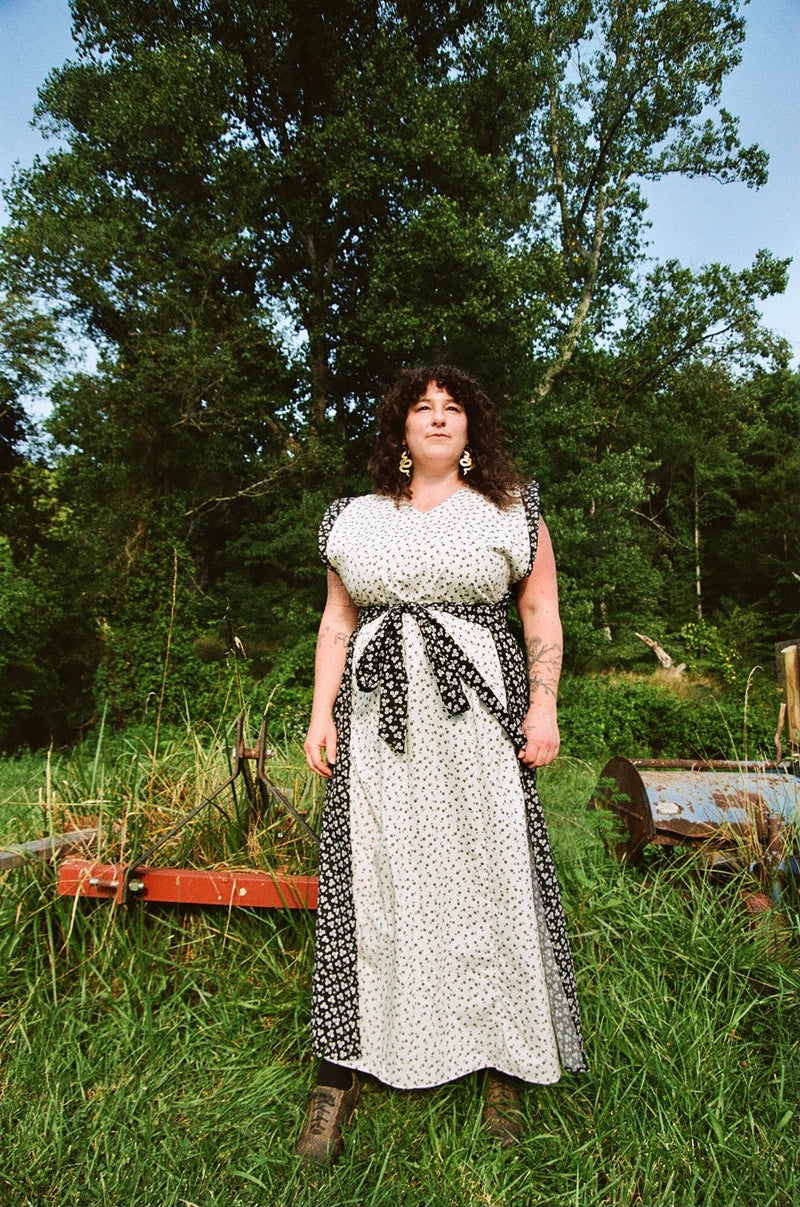 Ivy Dress in Black & White Flower