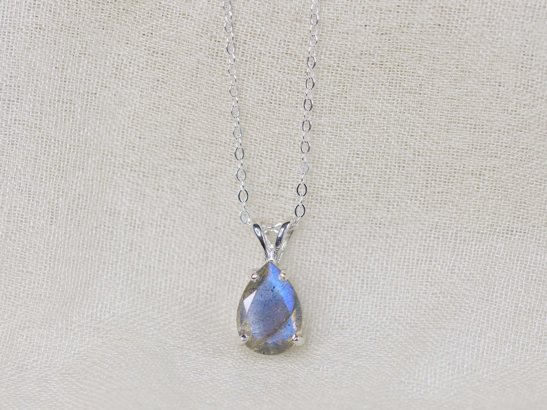 Labradorite Pendant Necklace - 10x7 Pear