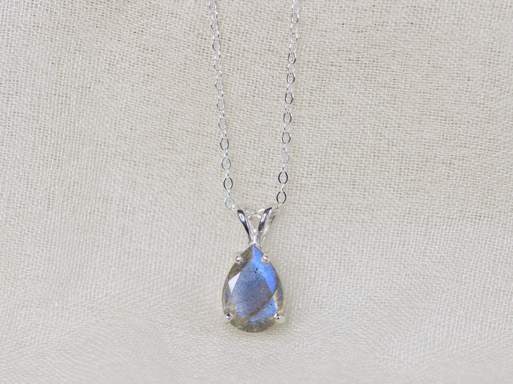 Labradorite Pendant Necklace - 10x7 Pear