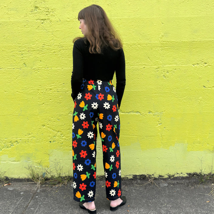Stevie Pant - Floral Black