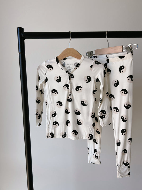 Black & White Yin Yang | Two Piece Bamboo Pajamas