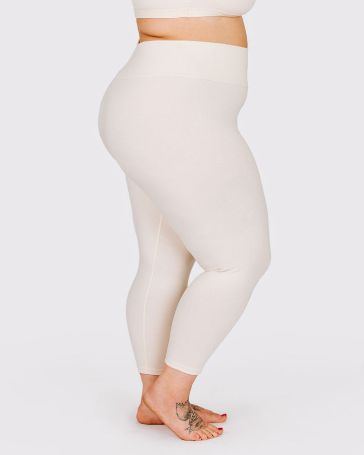 High Rise 3/4 Length Leggings Plain Black