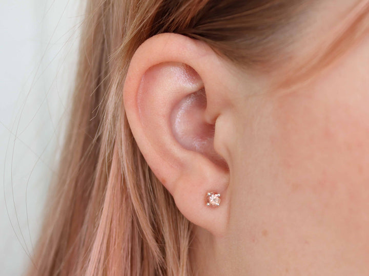 Oregon Sunstone Stud Earrings - 4mm Round