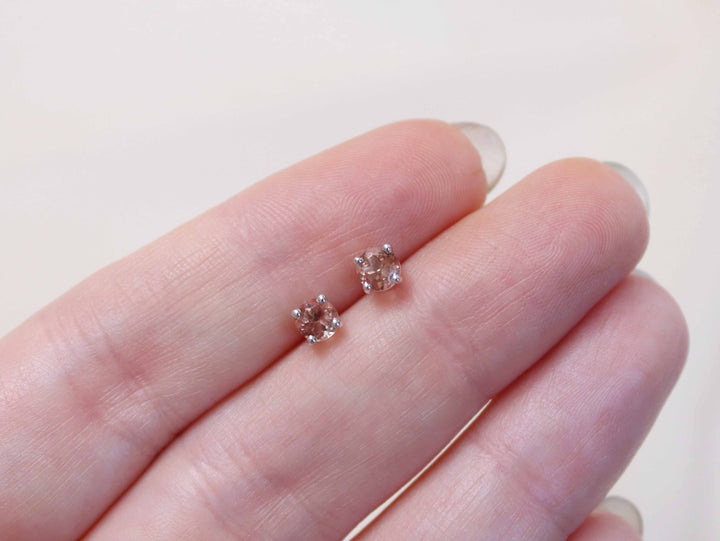 Oregon Sunstone Stud Earrings - 4mm Round
