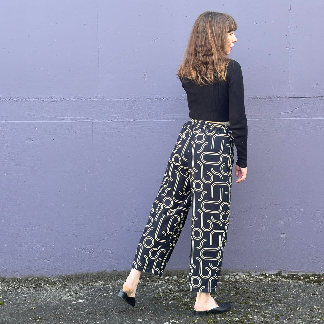 Stevie Pant - Macaroni Black
