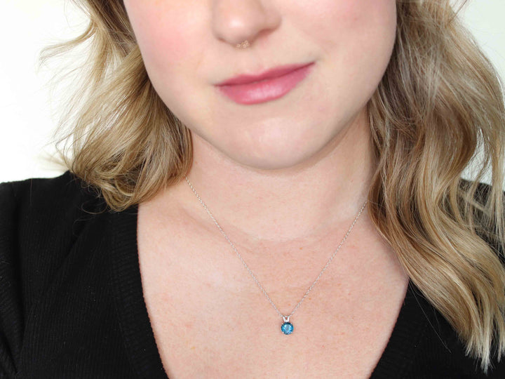 London Blue Topaz Pendant Necklace - 7mm Round