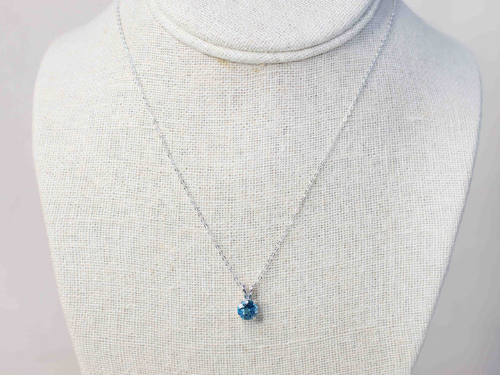 London Blue Topaz Pendant Necklace - 7mm Round