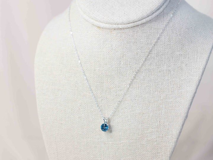 London Blue Topaz Pendant Necklace - 7mm Round