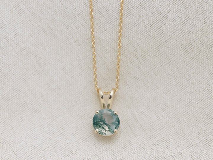 Moss Agate Pendant Necklace - 7mm Round