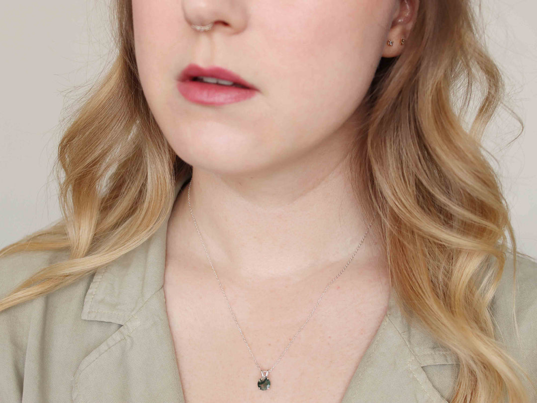Moss Agate Pendant Necklace - 7mm Round