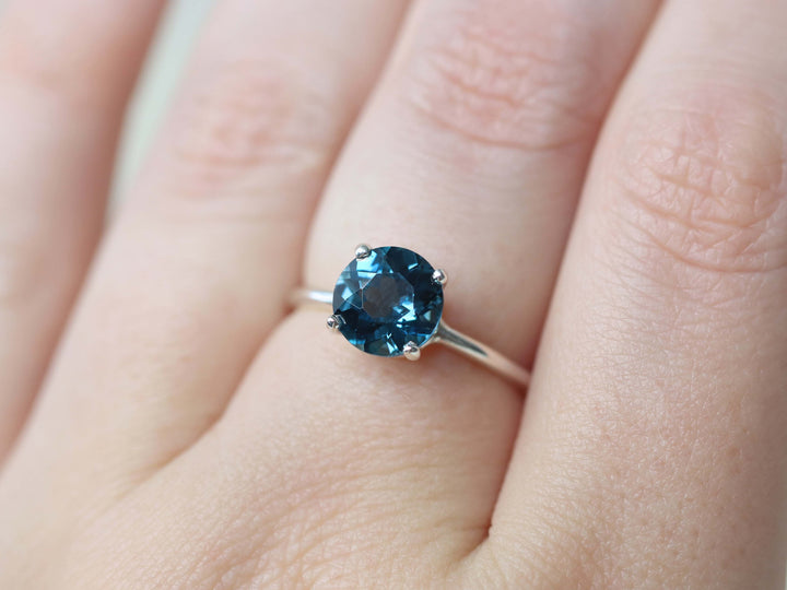 London Blue Topaz Solitaire Ring - 8mm Round