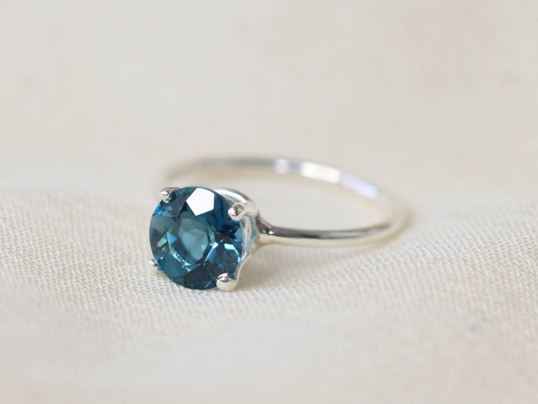 London Blue Topaz Solitaire Ring - 8mm Round