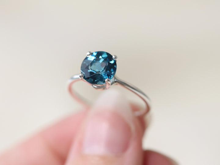 London Blue Topaz Solitaire Ring - 8mm Round