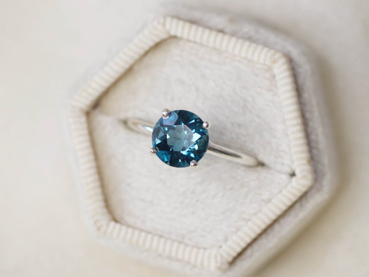 London Blue Topaz Solitaire Ring - 8mm Round