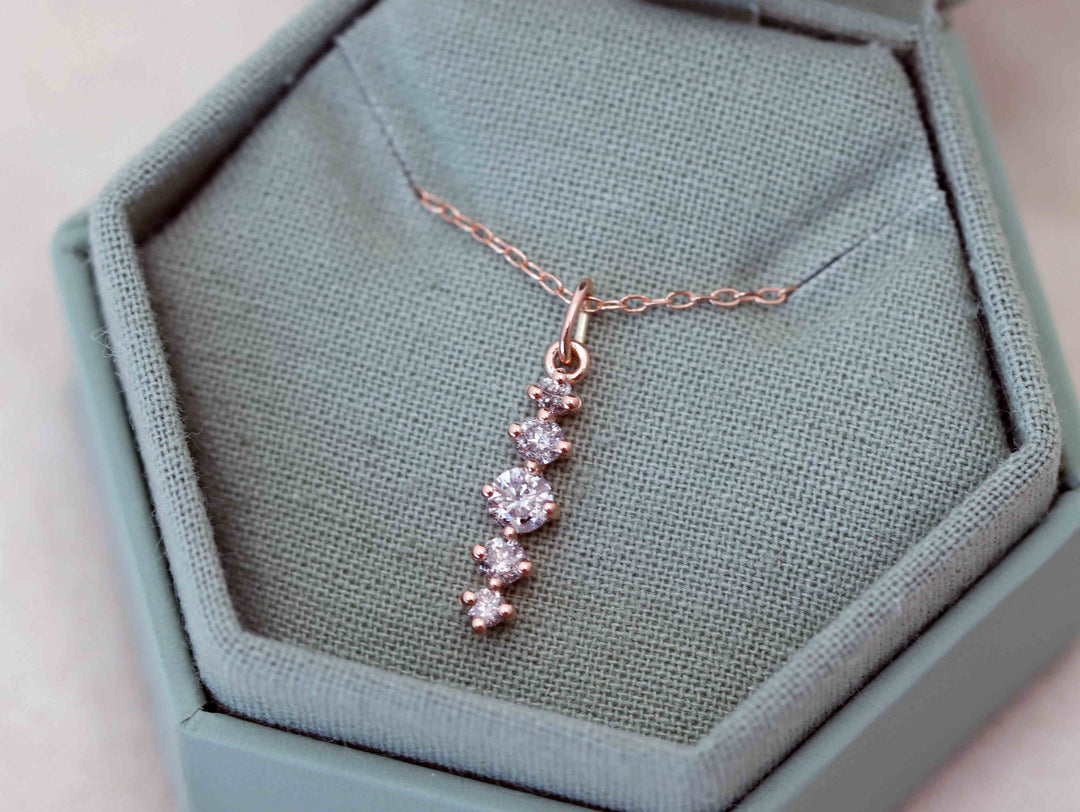 Artemis Pendant Necklace - Salt and Pepper Diamonds