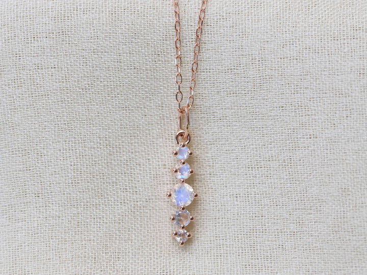 Artemis Pendant Necklace - Moonstone