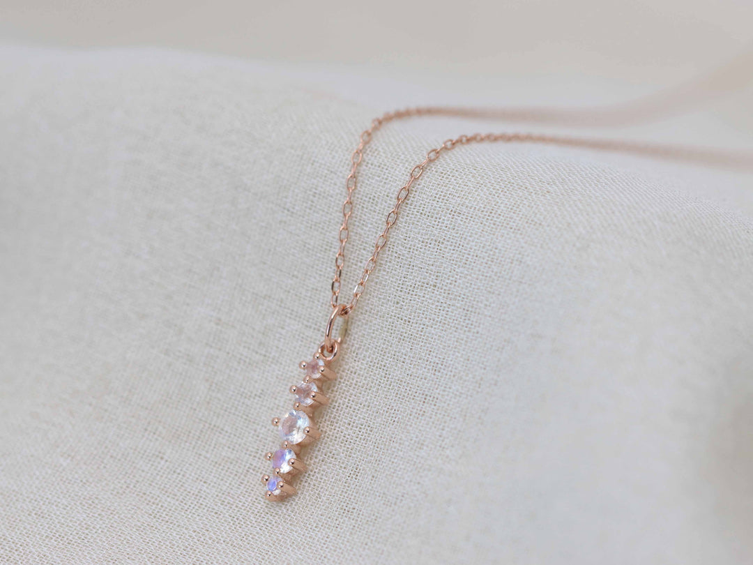 Artemis Pendant Necklace - Moonstone
