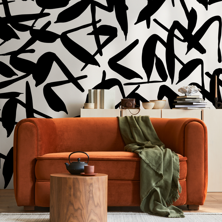 Abstract Wallpaper with Bold Brush Strokes in Black and White - B622