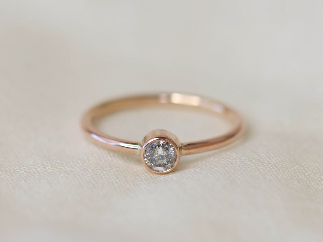 Bound Ring - Salt and Pepper Diamond