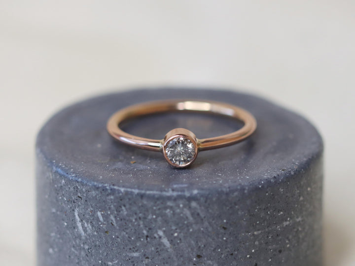 Bound Ring - Salt and Pepper Diamond