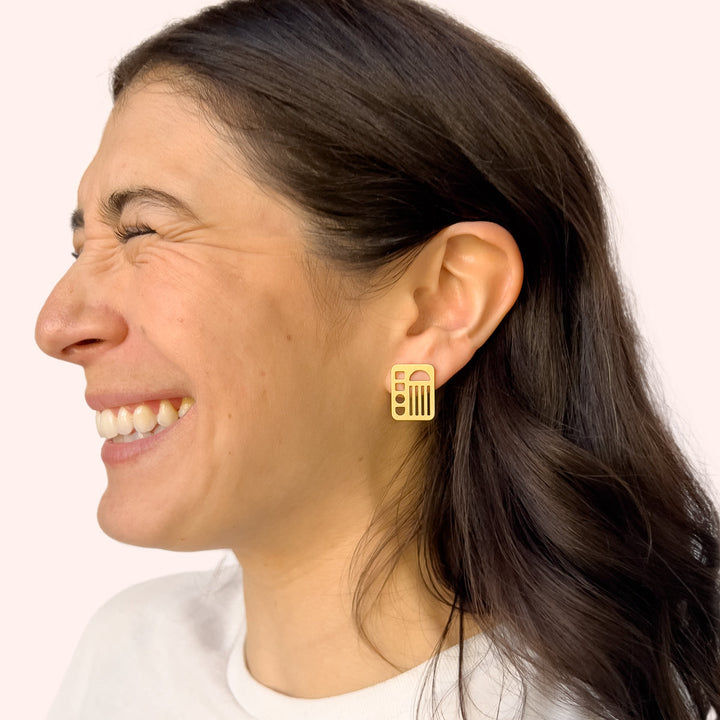 Sombra stud earrings