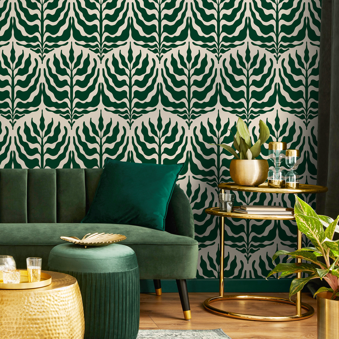 Botanical Wallpaper with a Stylized Leaf Motif in Green and Cream - C411