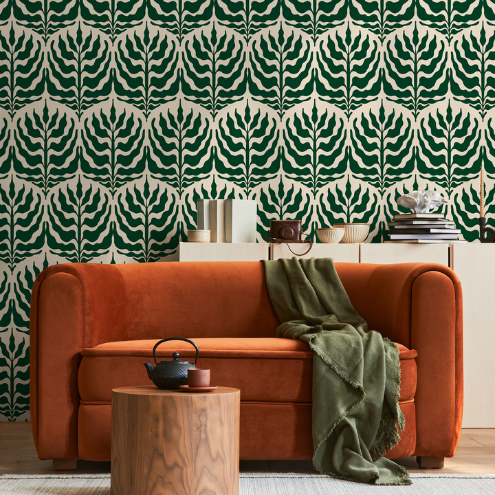 Botanical Wallpaper with a Stylized Leaf Motif in Green and Cream - C411