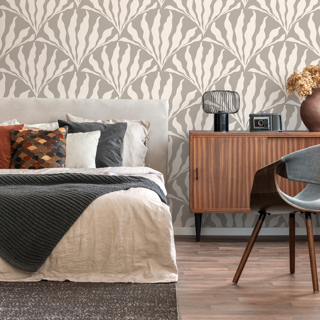Art Deco Wallpaper with a Stylized Leaf Fan Motif in Grey and Cream - C418