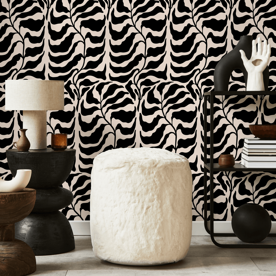 Abstract Wallpaper with a Bold Leaf Motif in Black and Cream - C419