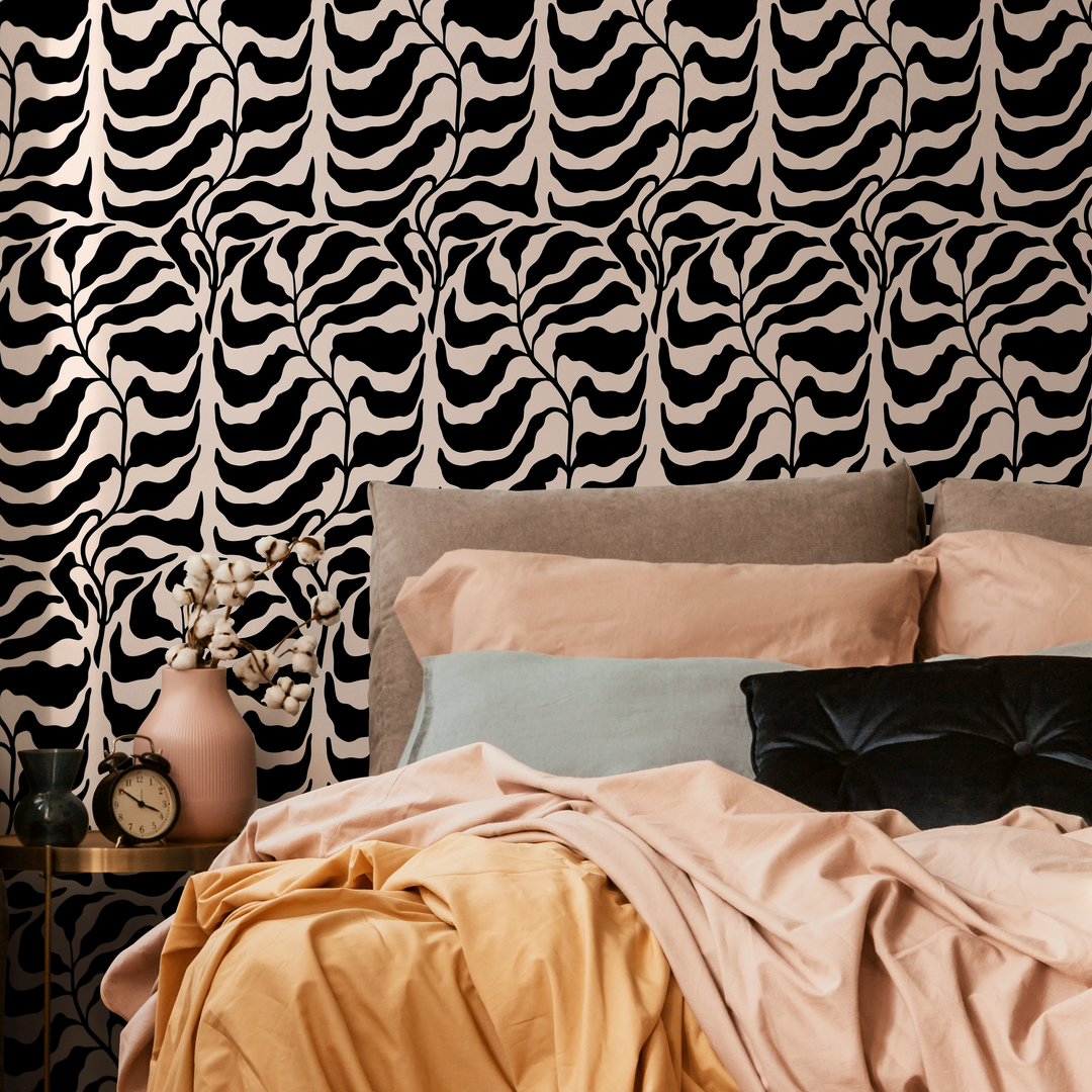 Abstract Wallpaper with a Bold Leaf Motif in Black and Cream - C419