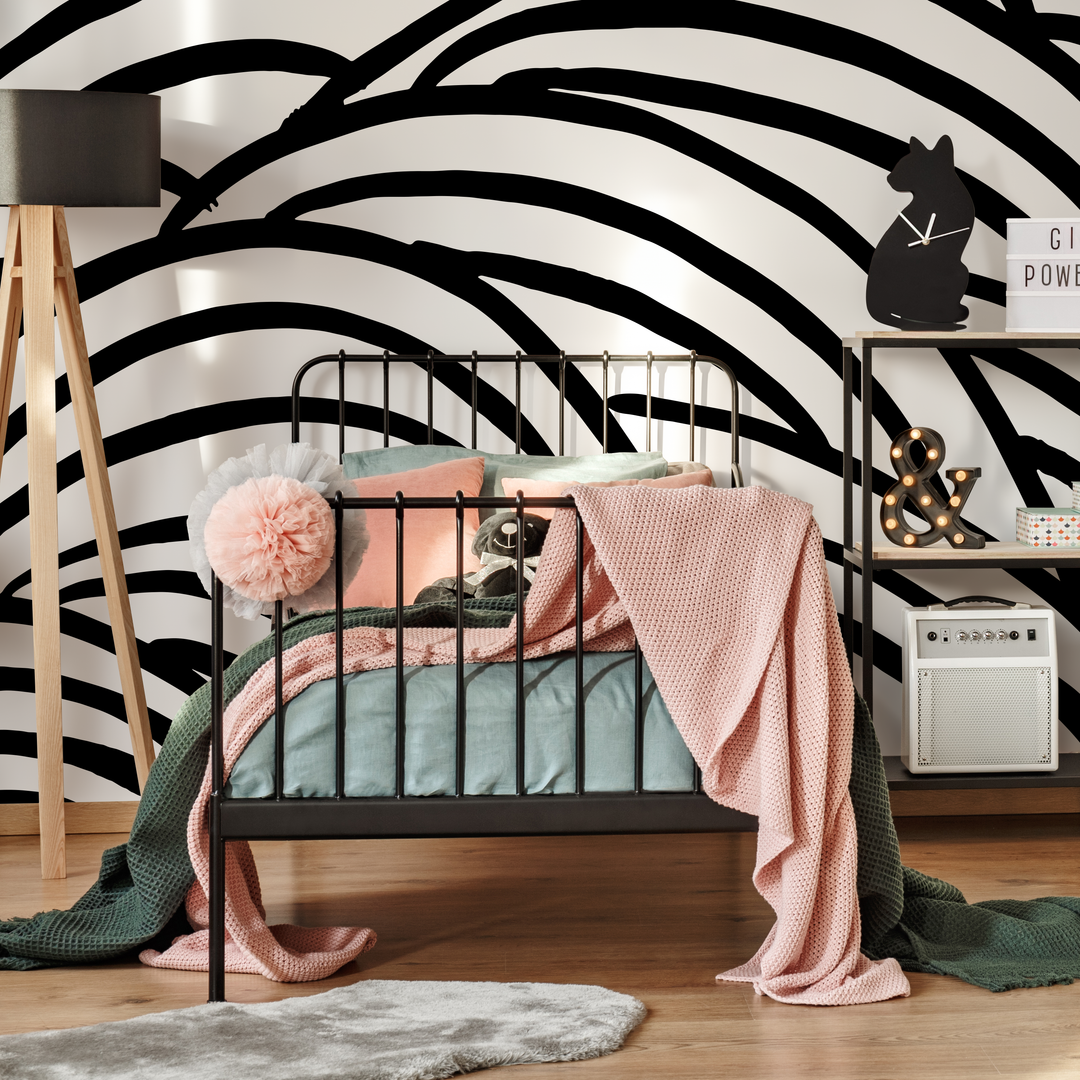 Abstract Wallpaper with Bold Wavy Brushstrokes in Black and White - C433