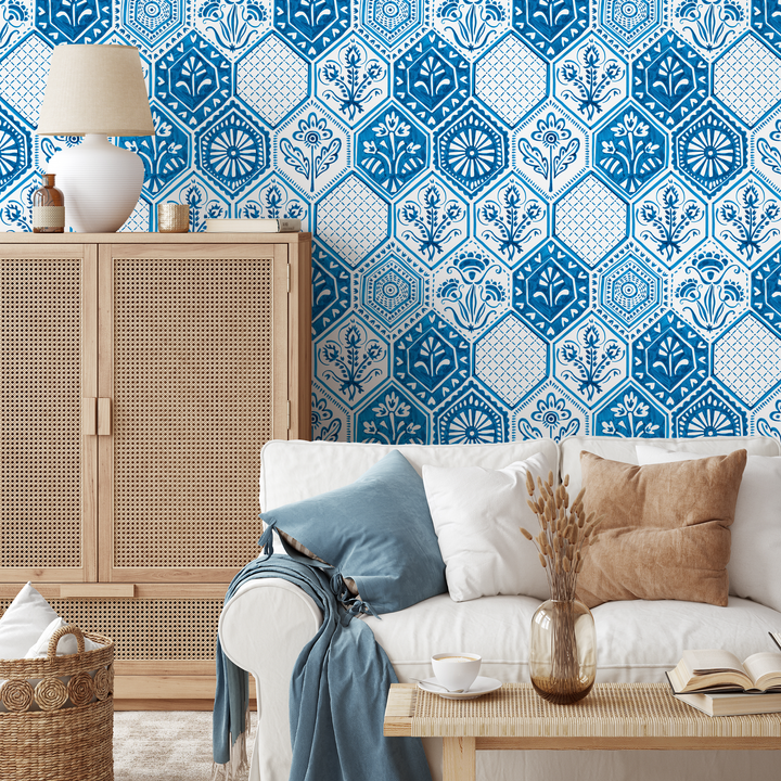 Damask Wallpaper with a Watercolor Tile Motif in Blue and White - C445