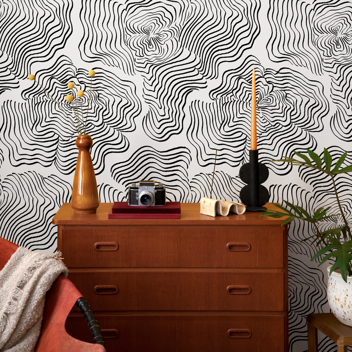 Abstract Wallpaper with Wavy Concentric Lines in Black and White - C628