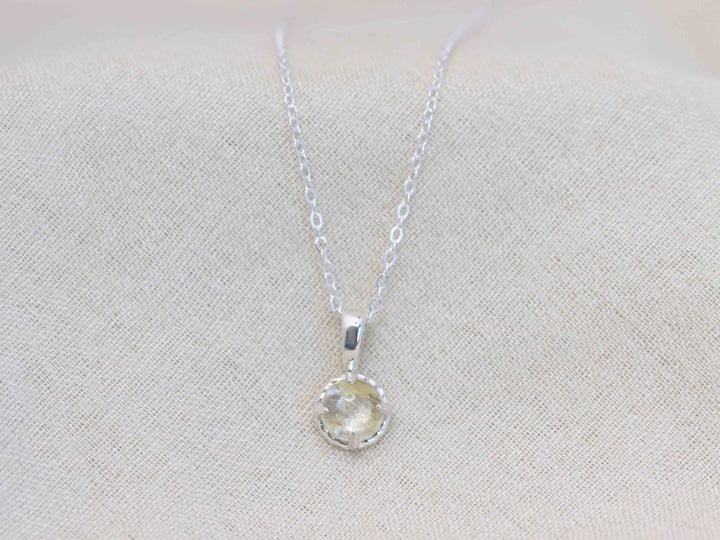 Circe Pendant - Golden Rutilated Quartz