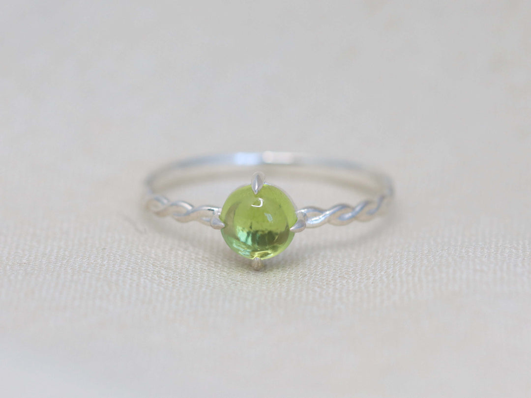 Circe Ring - Peridot