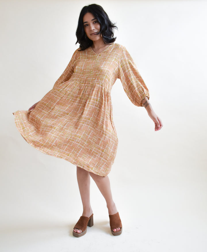 Monique Dress in Tiramisu