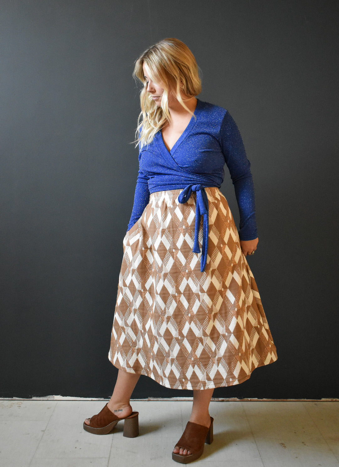 Eva Midi Skirt in Geo Sweater Knit