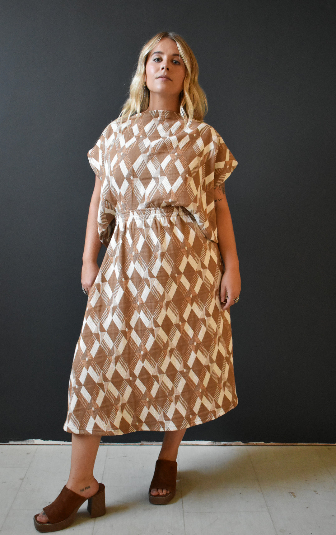 Eva Midi Skirt in Geo Sweater Knit