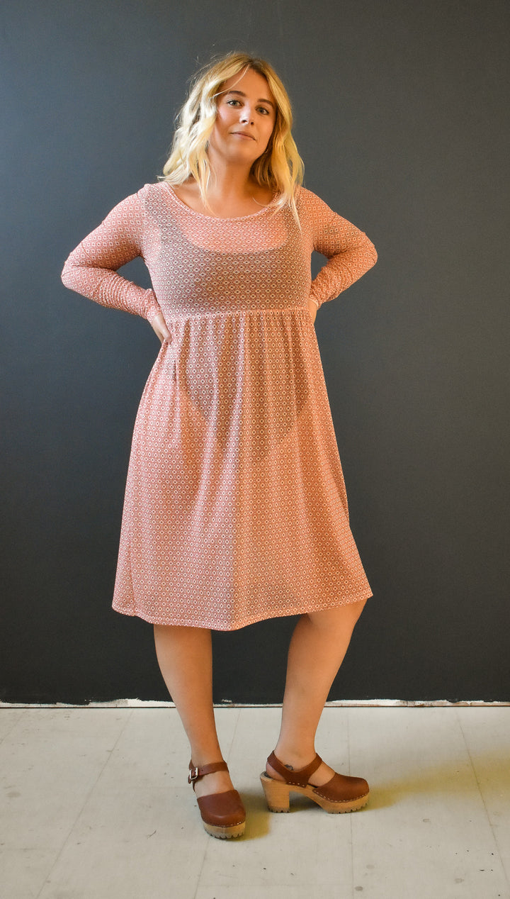 Megumi in Deco Fleurette