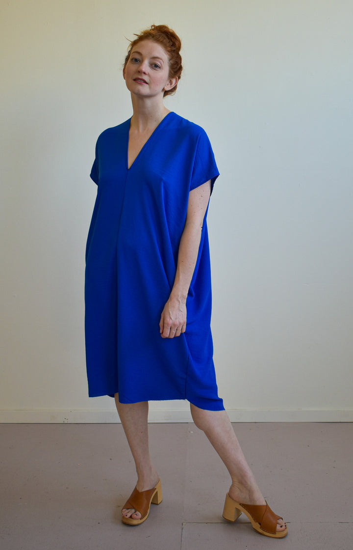 Classic Kaftan in New Moon Ultra Blue