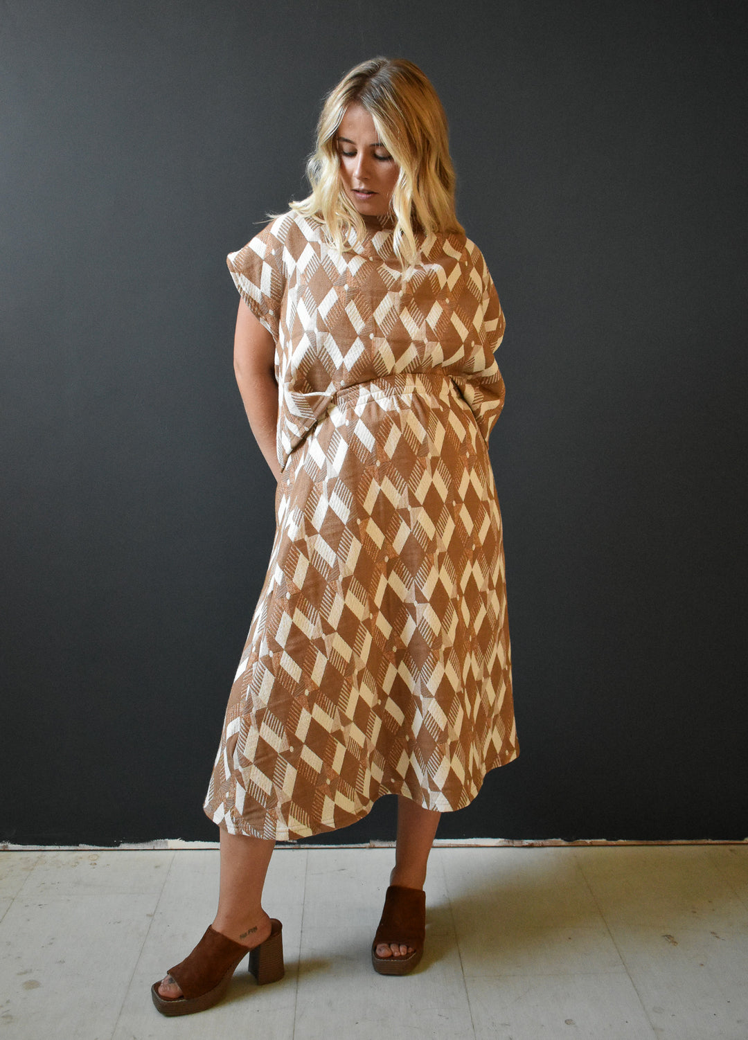 Eva Midi Skirt in Geo Sweater Knit
