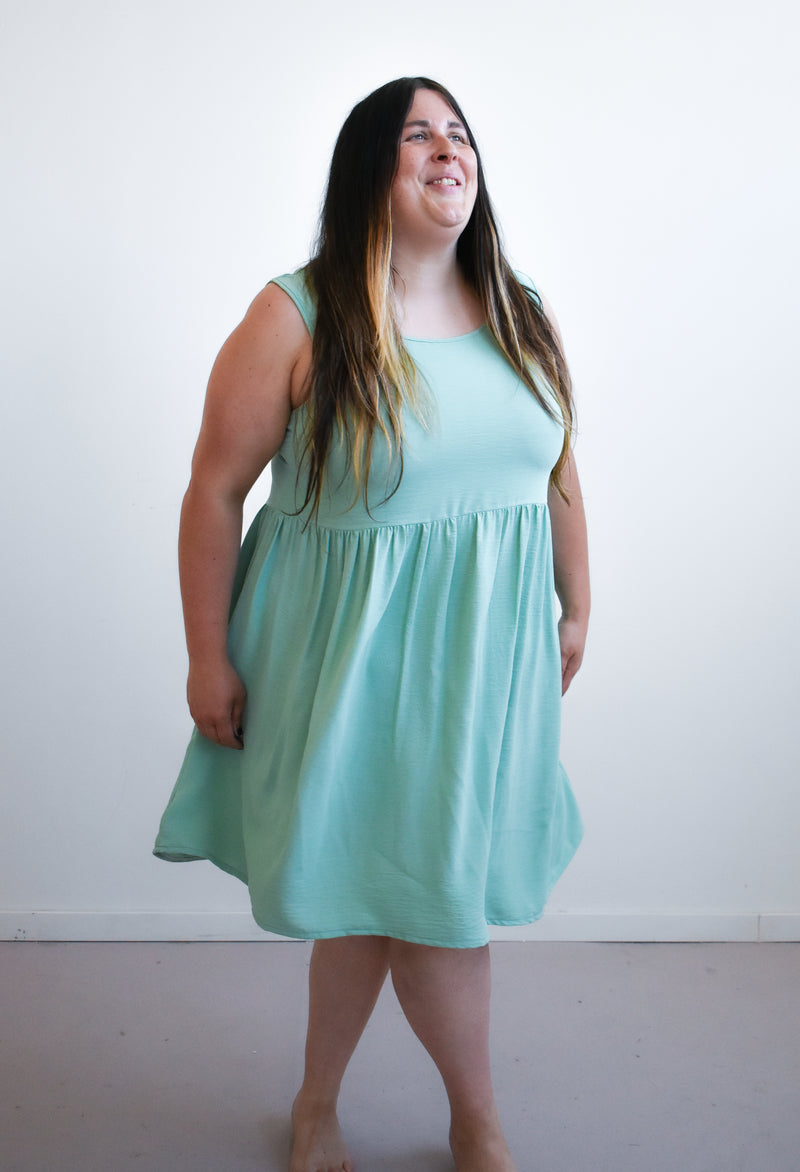 Meredith Dress in Lagoon