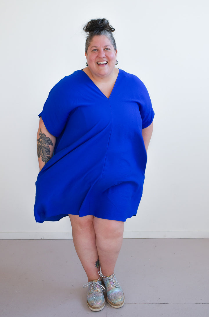 Classic Kaftan in New Moon Ultra Blue