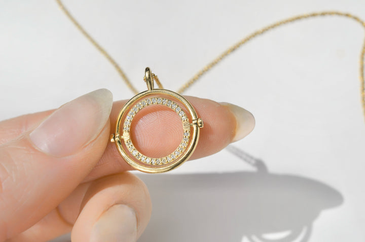 Pave Petite Spinner Necklace