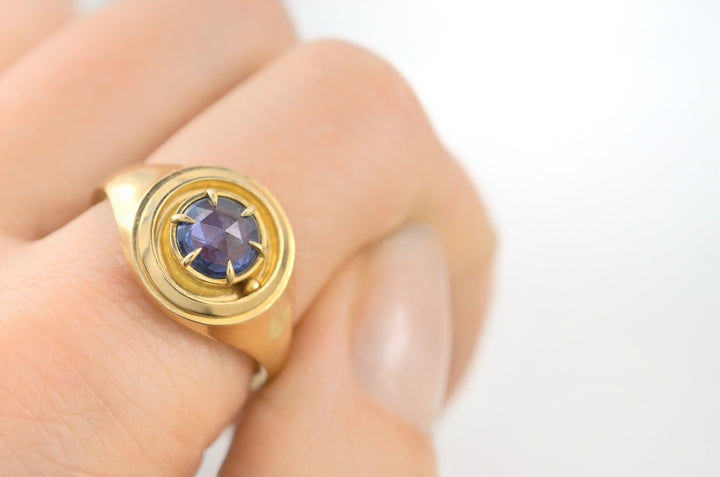 The Sapphire Orbit Signet